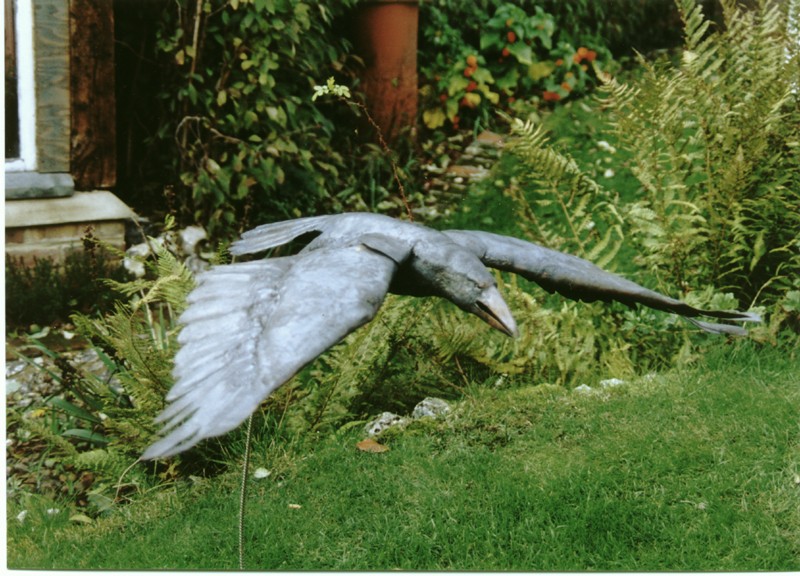 ... the rook raider ‘flies’ with articulated wings ... (Click to enlarge)