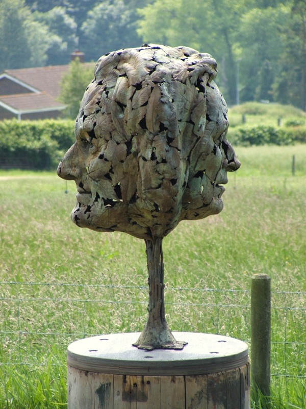 ... a pear of very english nature ... (Click to enlarge)