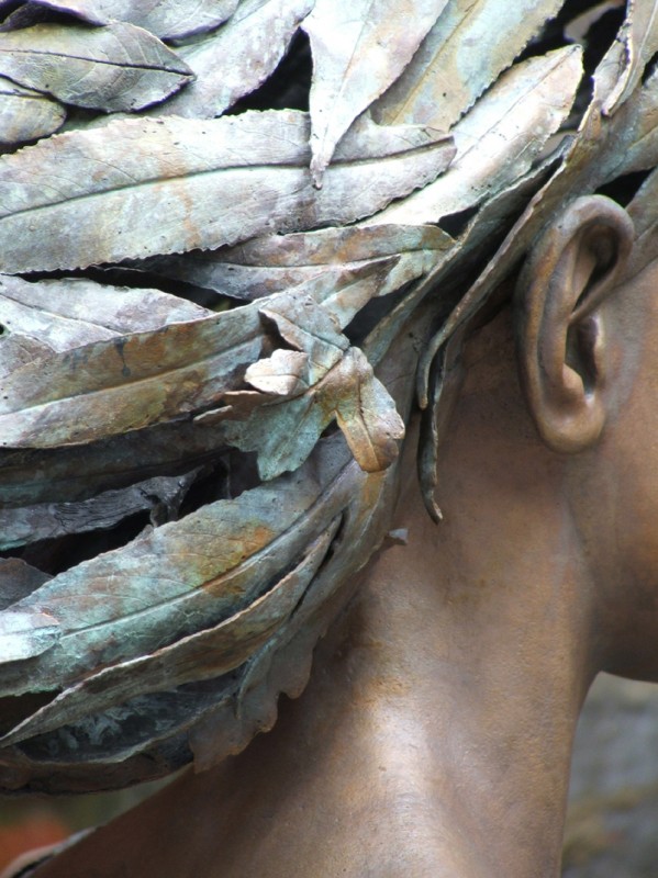 Close up of the Sprite\'s hair ... made of leaves