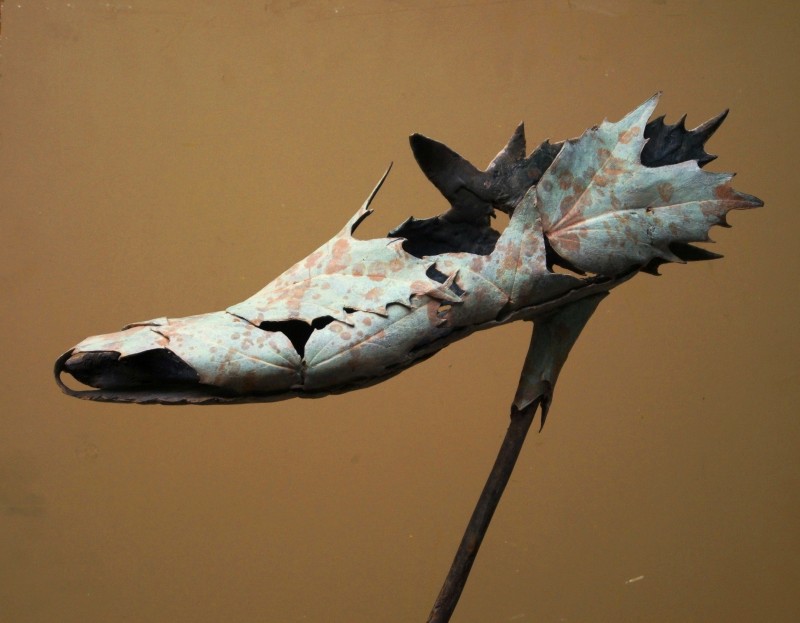 Fast and furious jazzy shoe made of bronze leaves