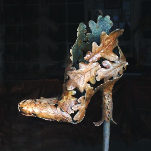 ... this boot … leaves when it is ready... (Click to enlarge)