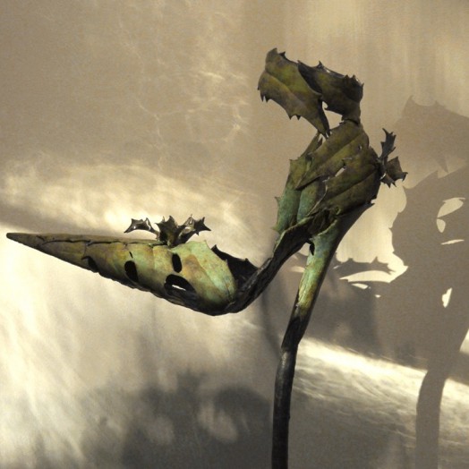 ... this shoe... leaves no doubt about its attitude! ... (Click to enlarge)