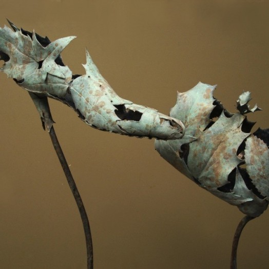 Fast and furious jazzy shoe made of bronze leaves